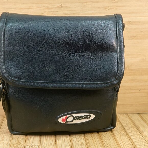 Kenwood DPC-X602 Portable CD Player, Extra Bass Boost, with Case, Silver - Picture 9 of 9